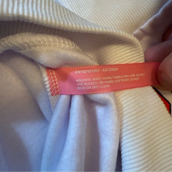 ♥️ Sugar Thrillz Sick of Love F This Valentines Teddy Hoodie Small Dolls Kill 🧸🧸 - Picture 9 of 16